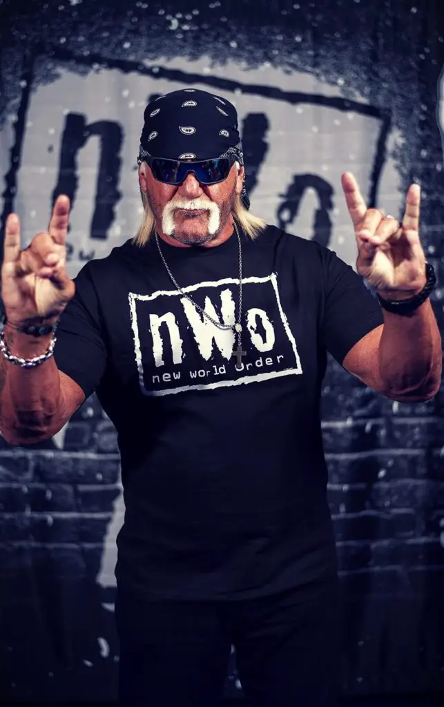 Hulk Hogan (a legendary figure of the nWo) making the nWo hand gesture